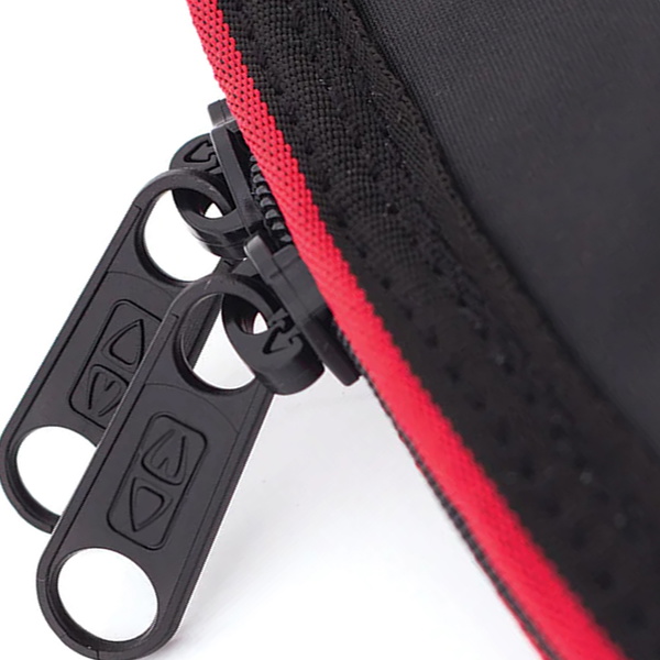 2026 Ocean And Earth Compact Cubierta De Tabla Larga Para Todo El Día OESCLB38 - Black / Red